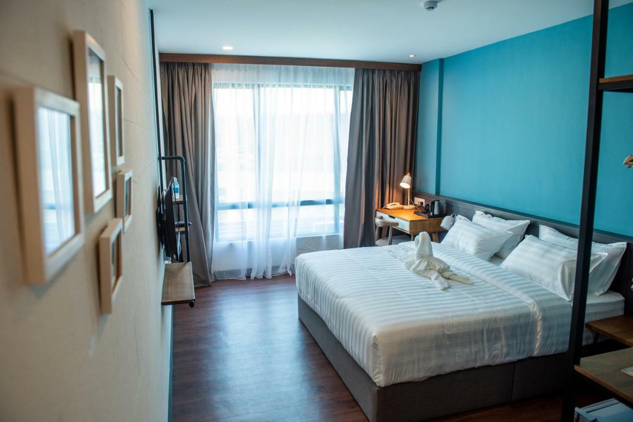 โอแอนด์จี โฮเต็ล ปาริต บุนตาร์ Hotel ภายนอก รูปภาพ